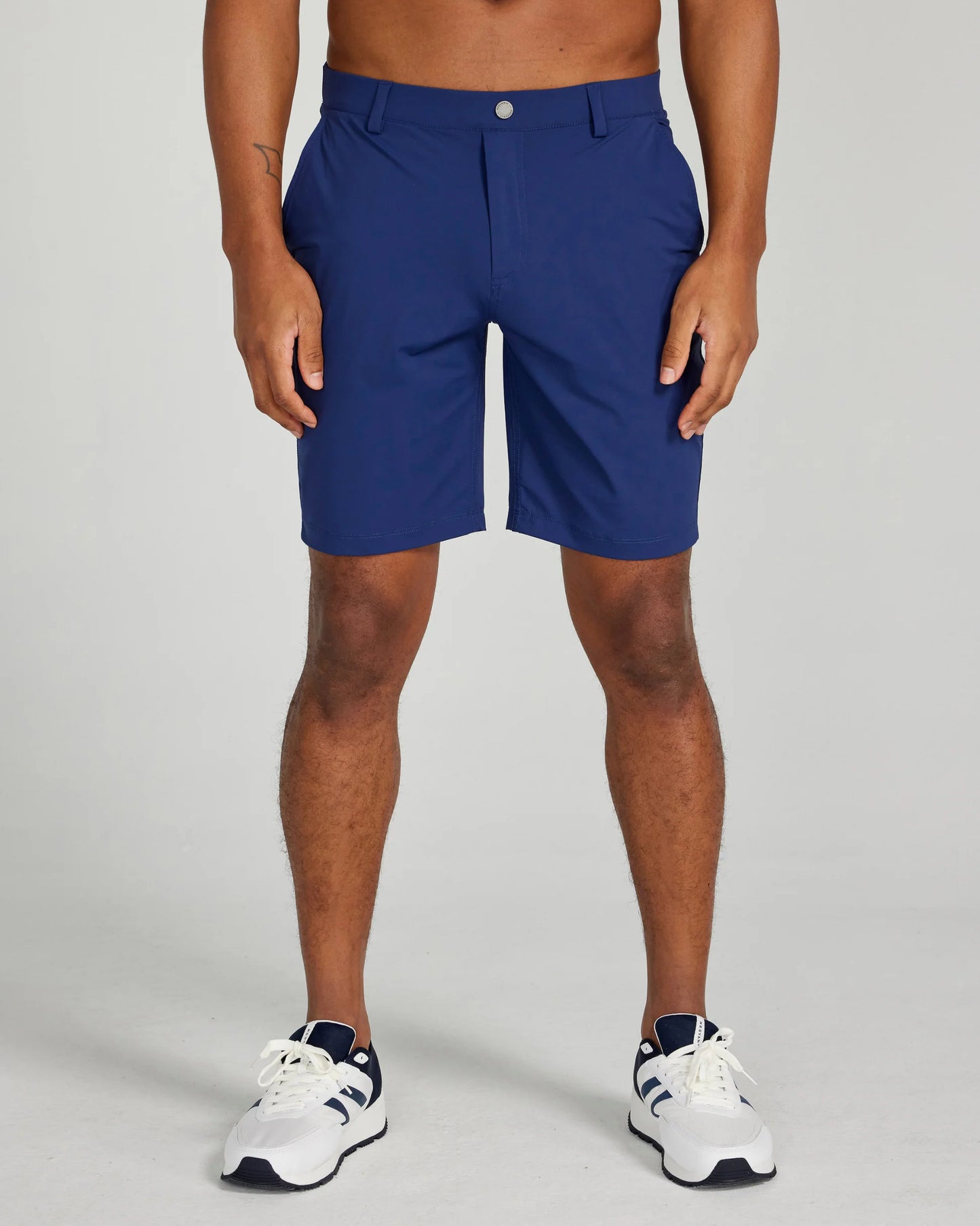 Hanover 9" Pull-On Short