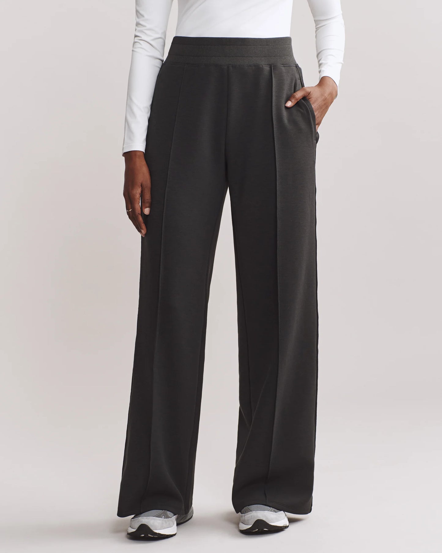 DreamGlow Trouser