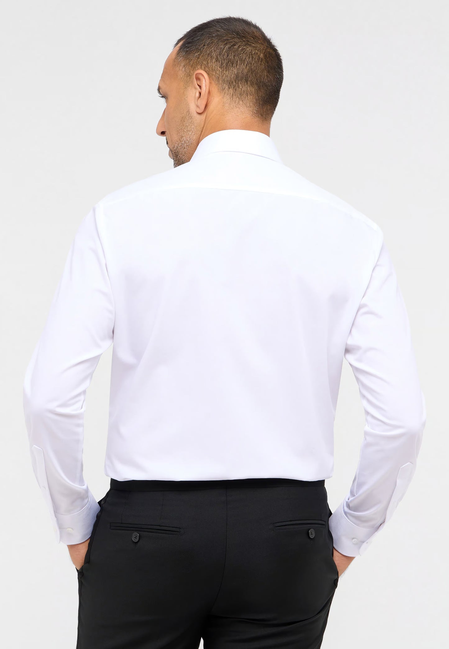 Modern Fit Performance Dress Shirt