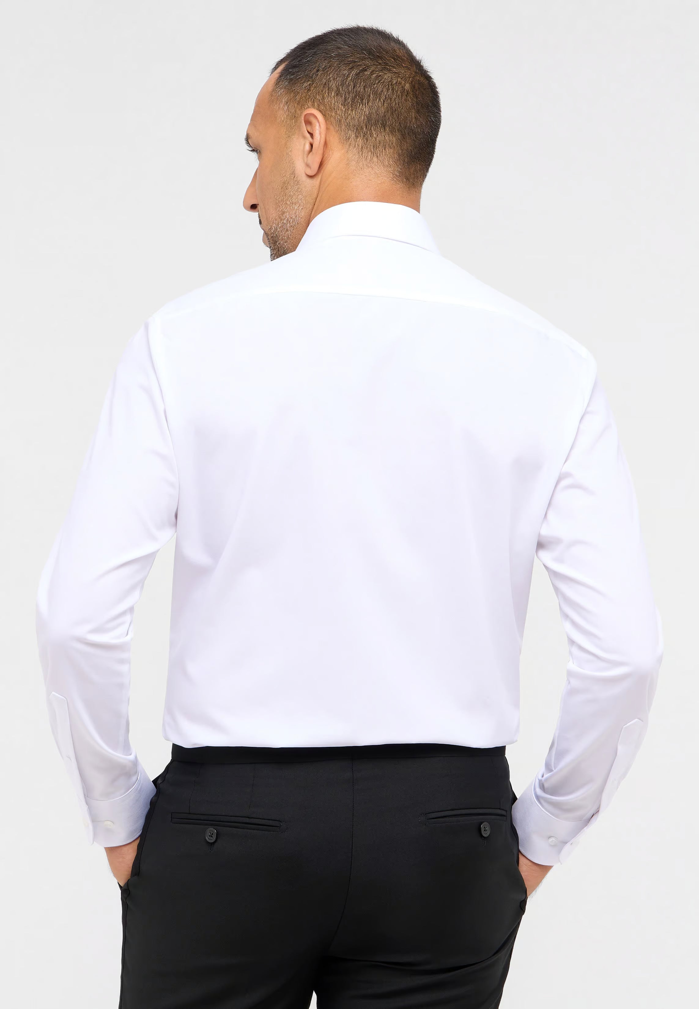 Modern Fit Performance Dress Shirt