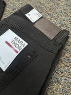 Marathon: Five-Pocket Pants in Regular Fit