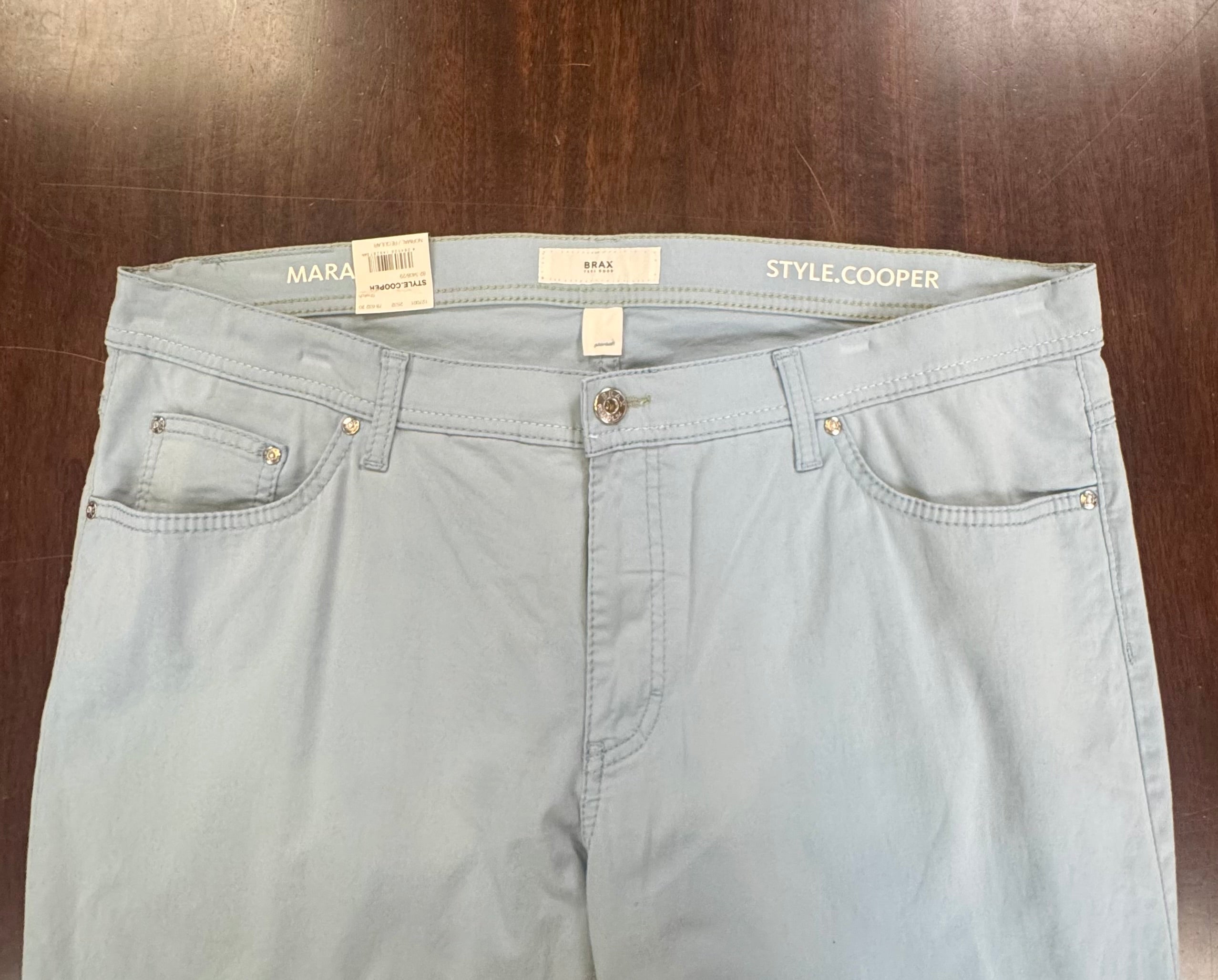 Marathon: Five-Pocket Pants in Regular Fit