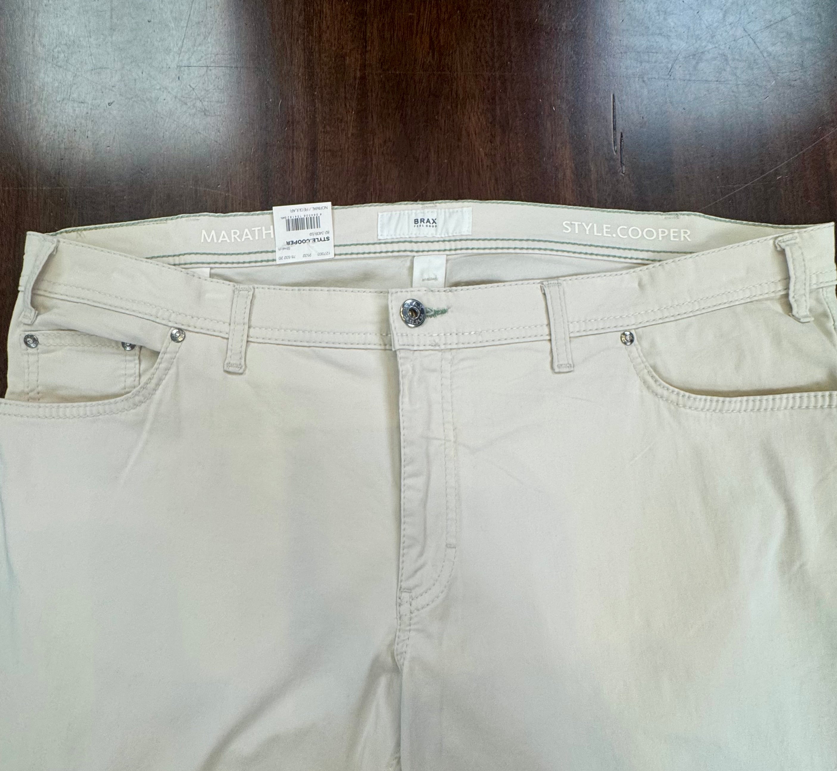 Marathon: Five-Pocket Pants in Regular Fit
