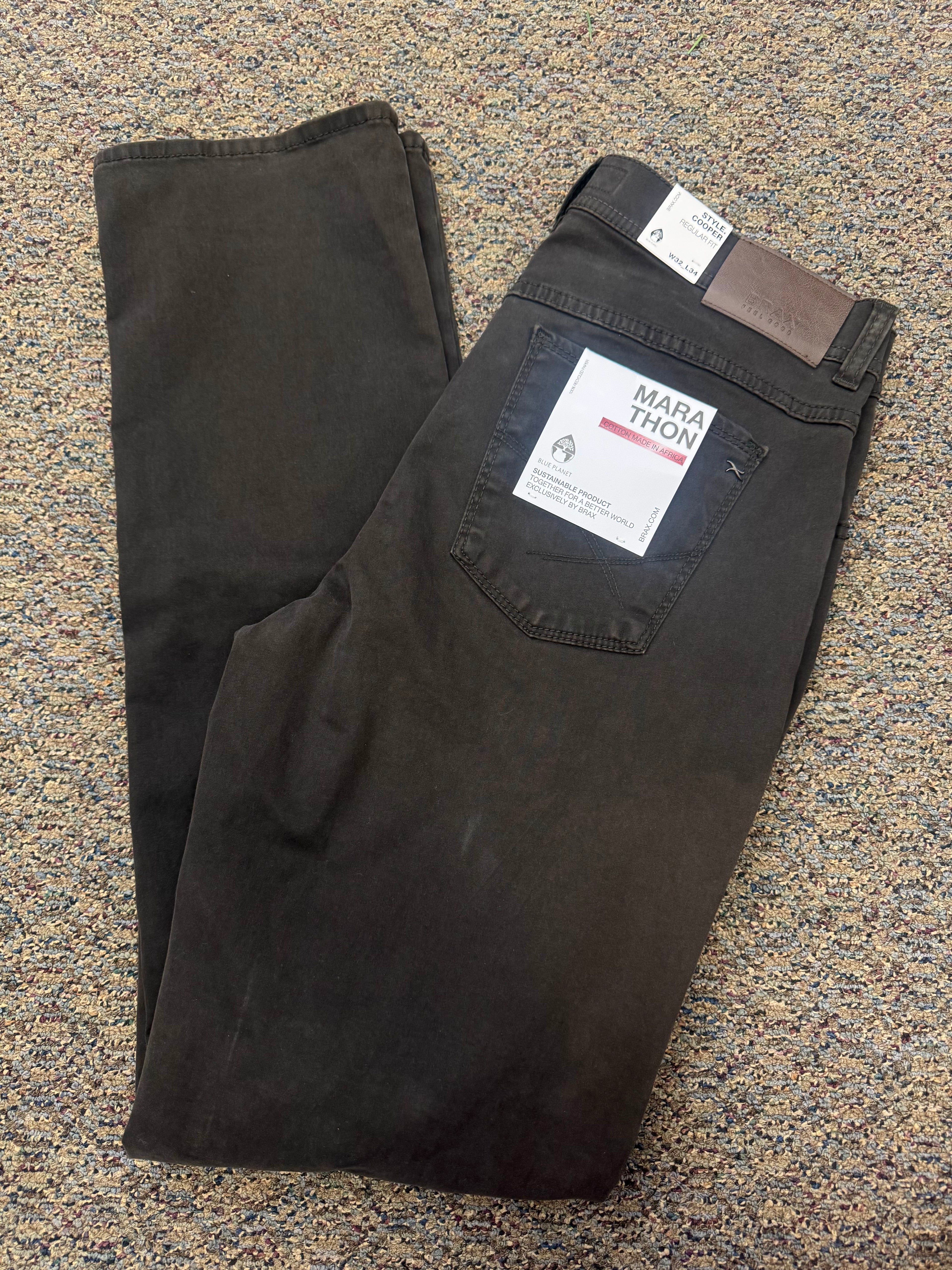 Marathon: Five-Pocket Pants in Regular Fit