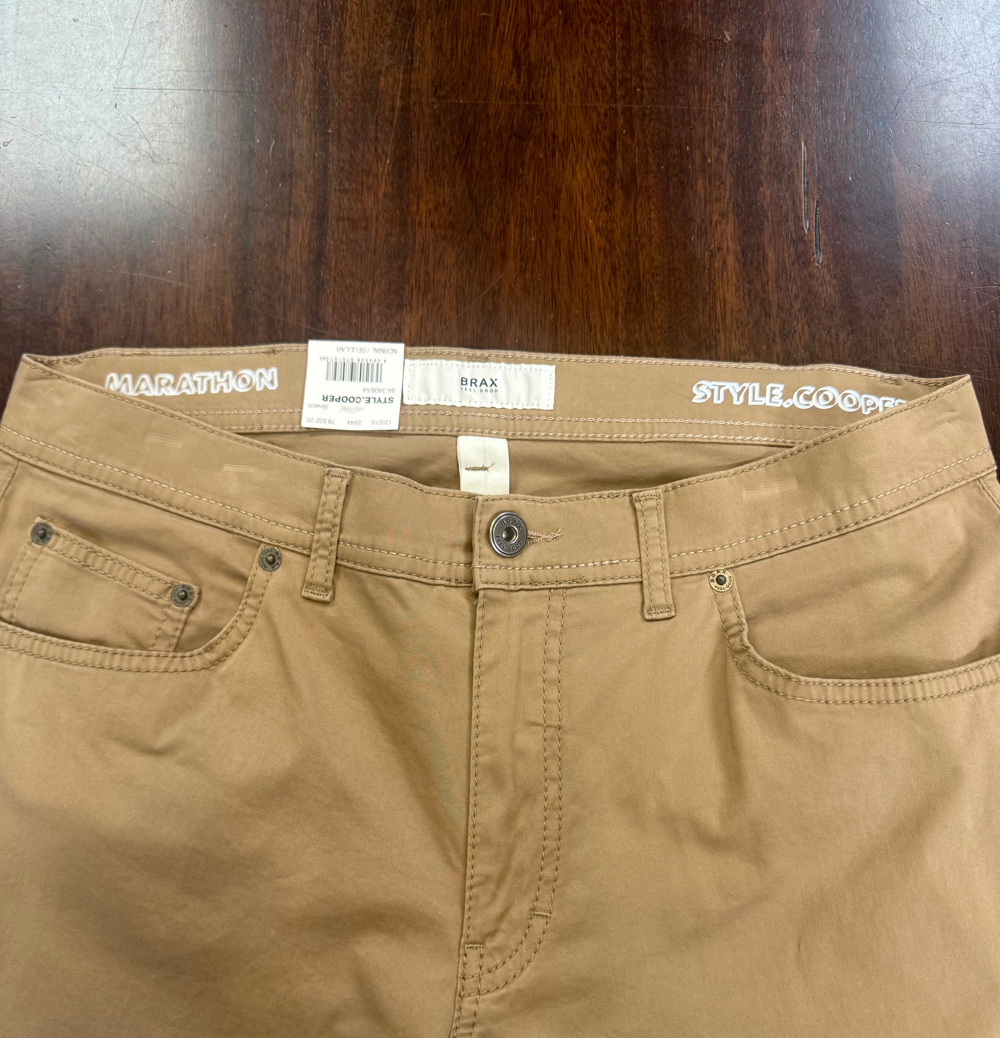 Marathon: Five-Pocket Pants in Regular Fit