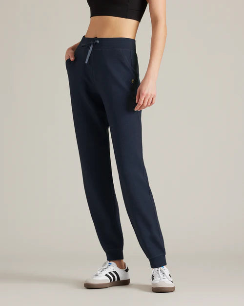 DreamGlow Jogger
