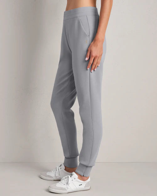 Dreamglow Tapered Pant