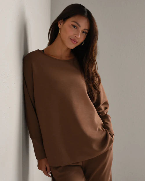 DreamGlow Pullover