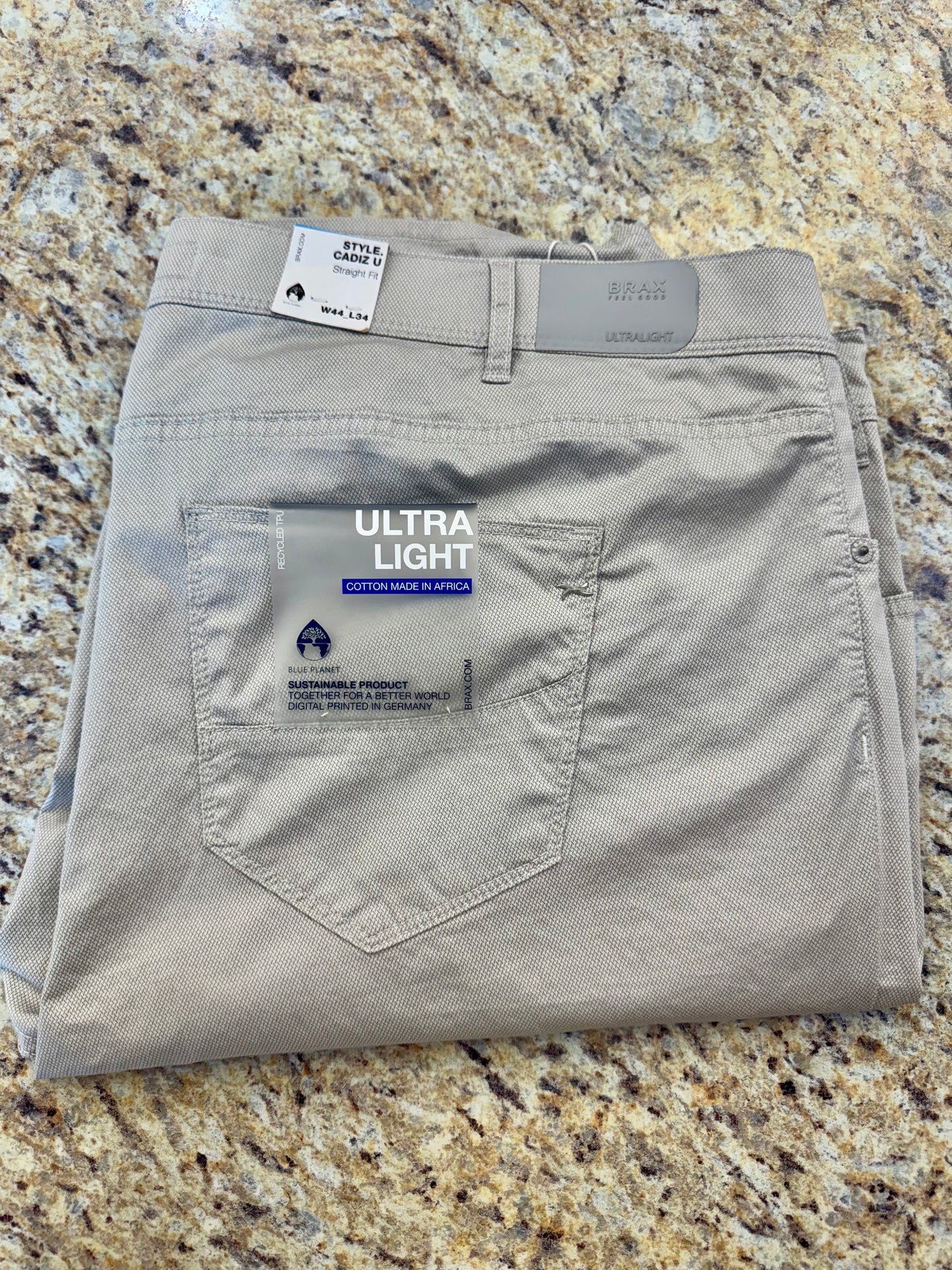 Cadiz Jeans in Ultra Light