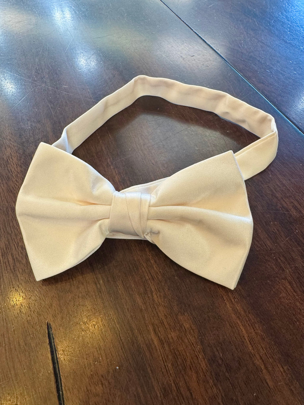 Perth Bow Tie