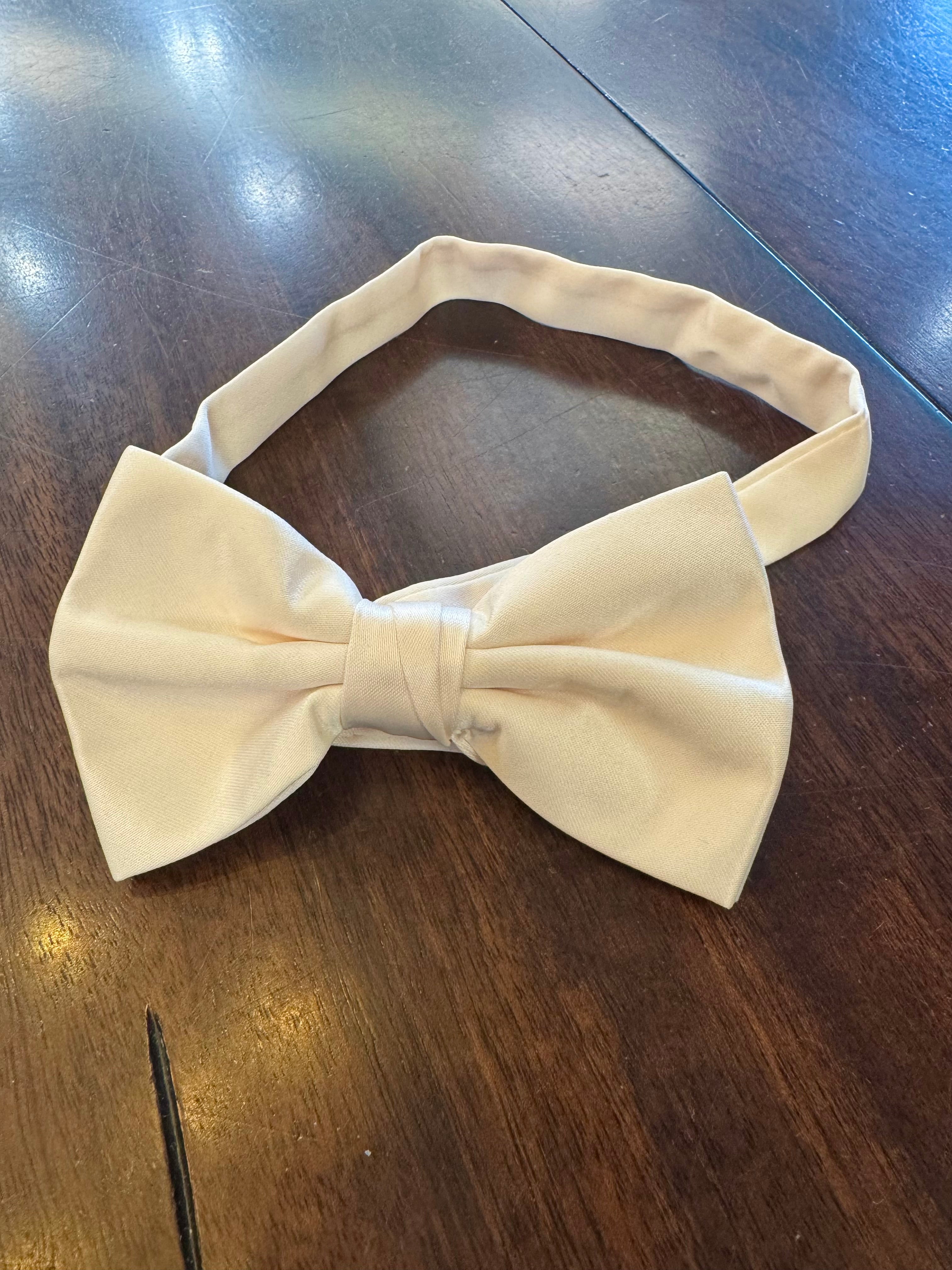 Perth Bow Tie