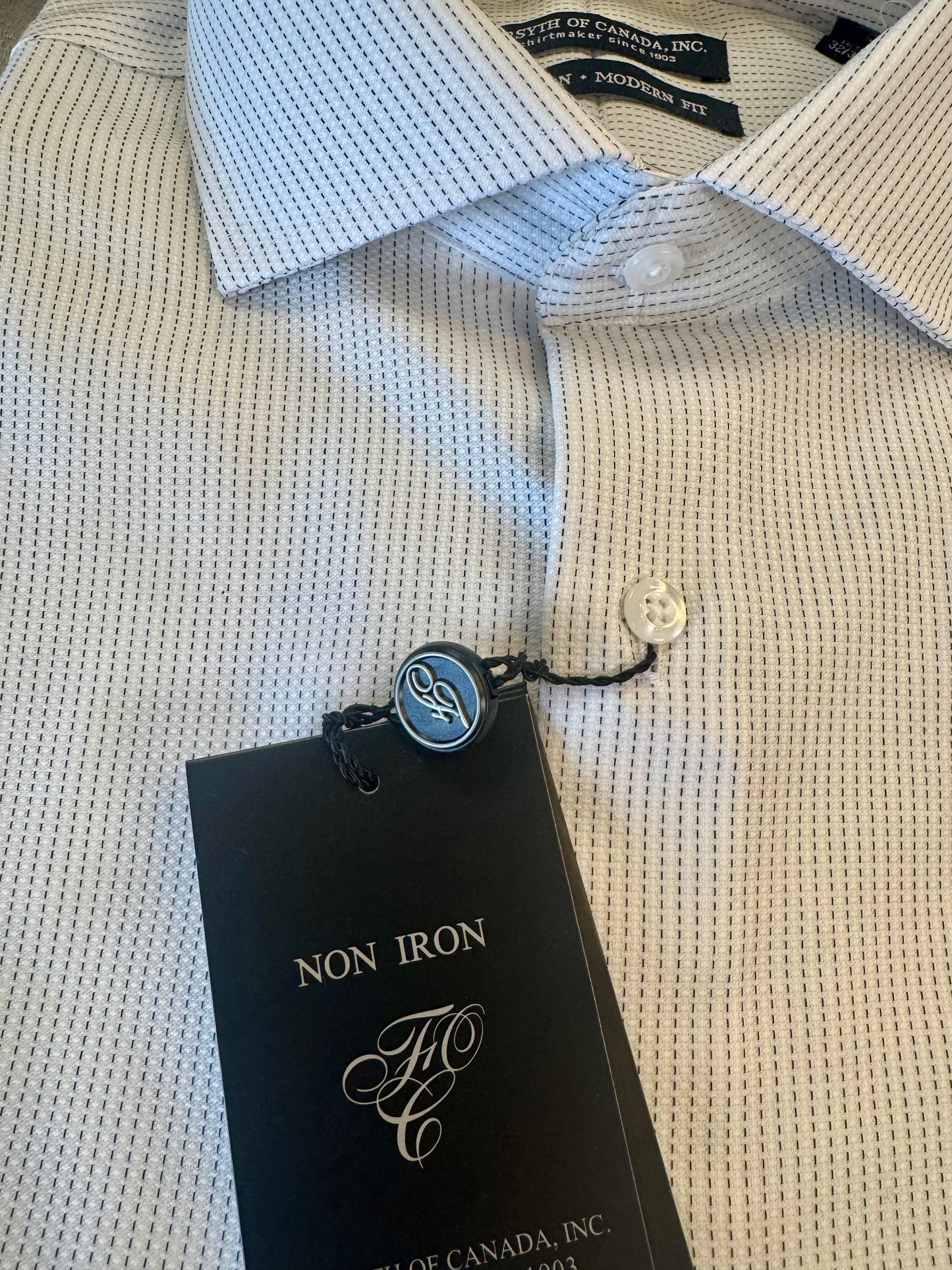 Darcy Spread Collar Dress Shirt