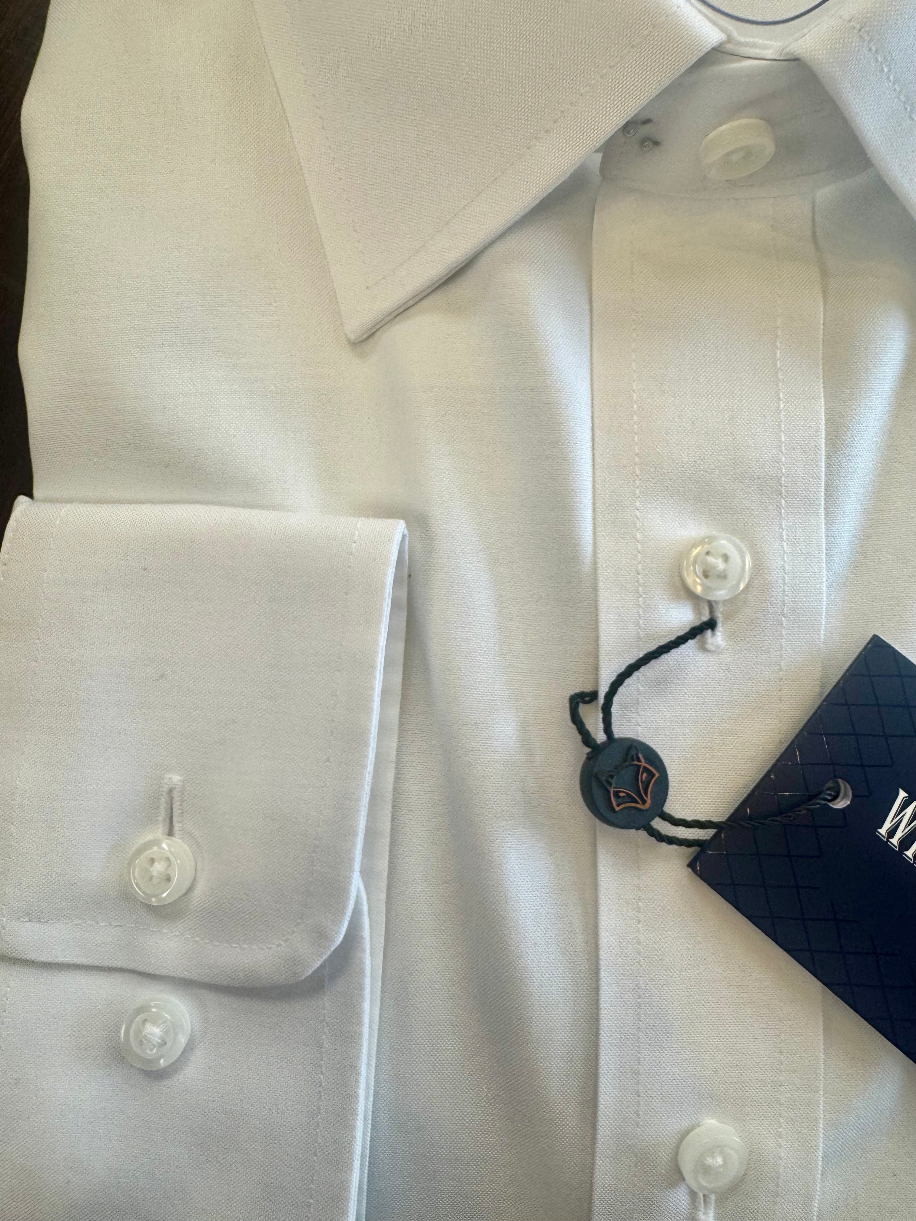 W&R Spread Collar Tailored Dress Shirt - White