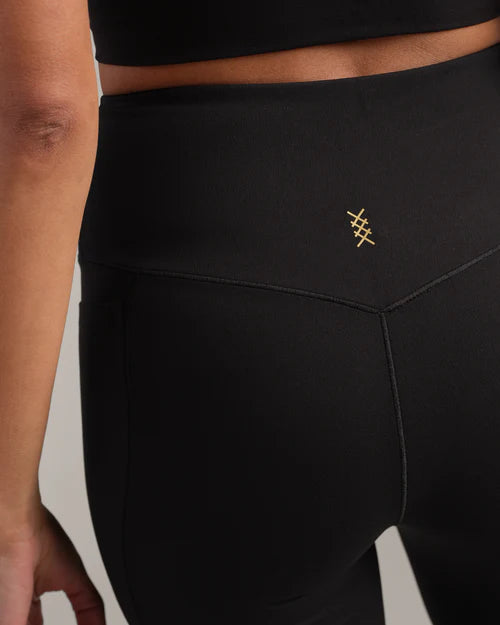 Revive Flare Legging