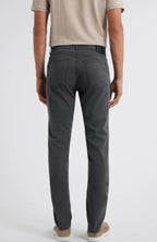 Chuck Jeans in Fusion Flex